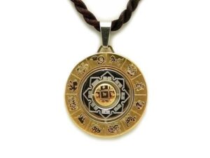 8 Auspicious Symbols with HRIH Seed Syllable Medallion