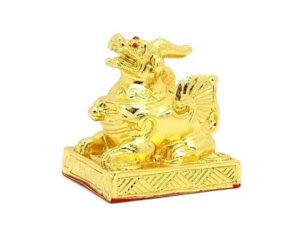 Auspicious Golden Pi Xiu for Good Fortune