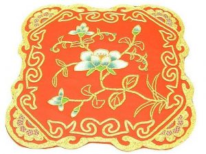 10Crt Gold Thread Silk Embroidered Flower Mat1