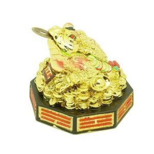 Golden Money Frog on Bagua with Eight Trigrams1