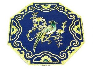 10Crt Gold Thread Silk Embroidered Magpie With Chrysanthemum1