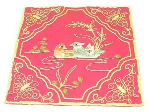 10Crt Gold Thread Silk Embroidered Mandarin Ducks Mat (Maroon)1