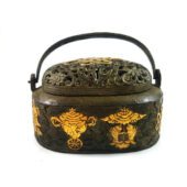 Antiquated Brass Trinket Box with 8 Auspicious Objects1