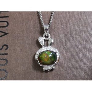 Bejeweled Black Opal Pendant A 欧泊1