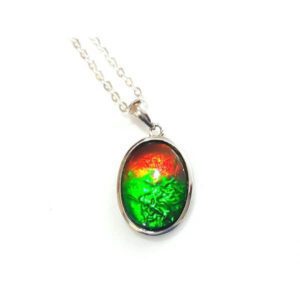 Canadian Ammolite Oval Pendant with 925 Silver Frame1