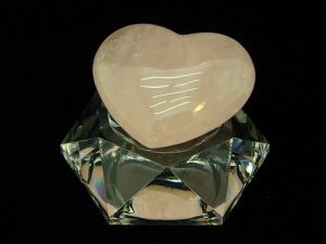 Rose Quartz Puffy Heart Love Charm With Base (M)1