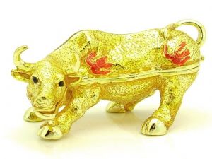 bejewelled-wish-fullfilling-golden-bull-1