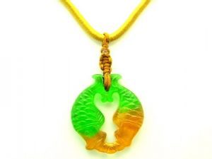 double_fish_liuli_glass_pendant_necklace_1