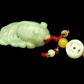 jade_gold_fish_with_coin_for_abundance_tassel_1