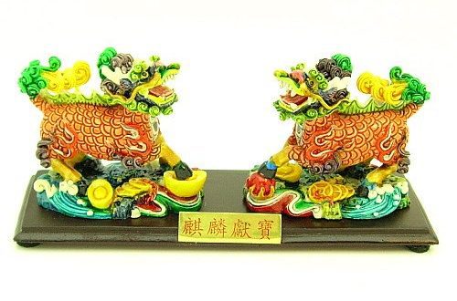 vibrant_pair_of_chi_lin_on_treasures_1