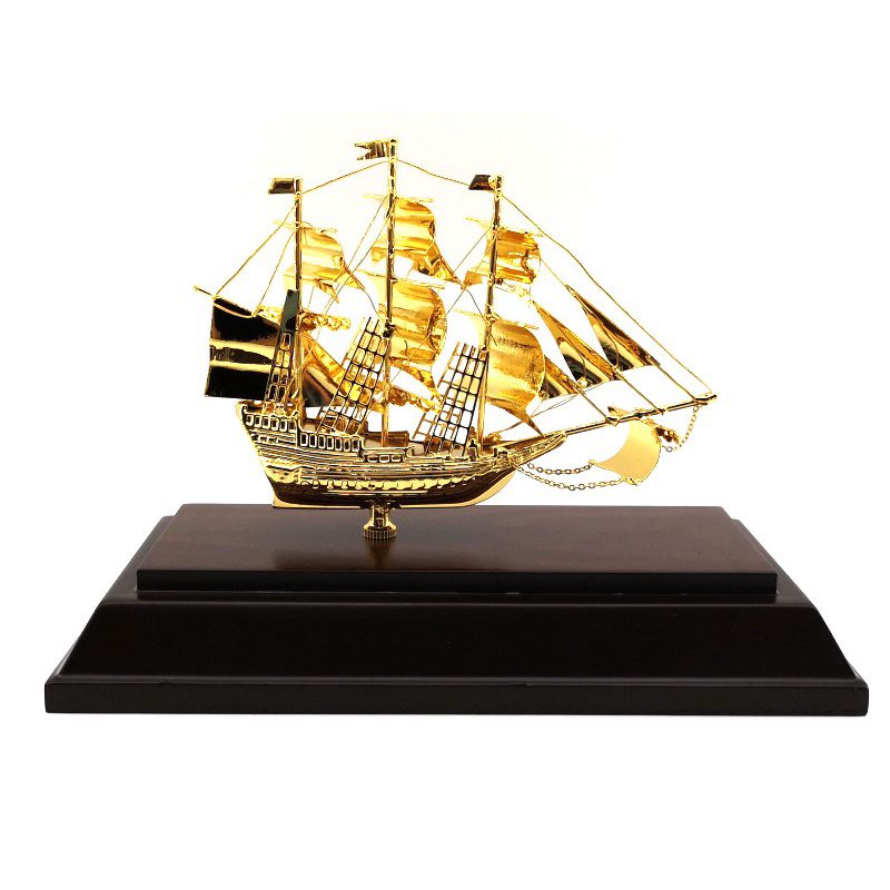 24k Gold Plated Hand-crafted Exquisite Wealth Ship 33gp