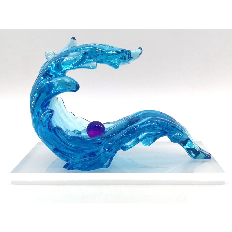 Water Wave With Purple Pearl