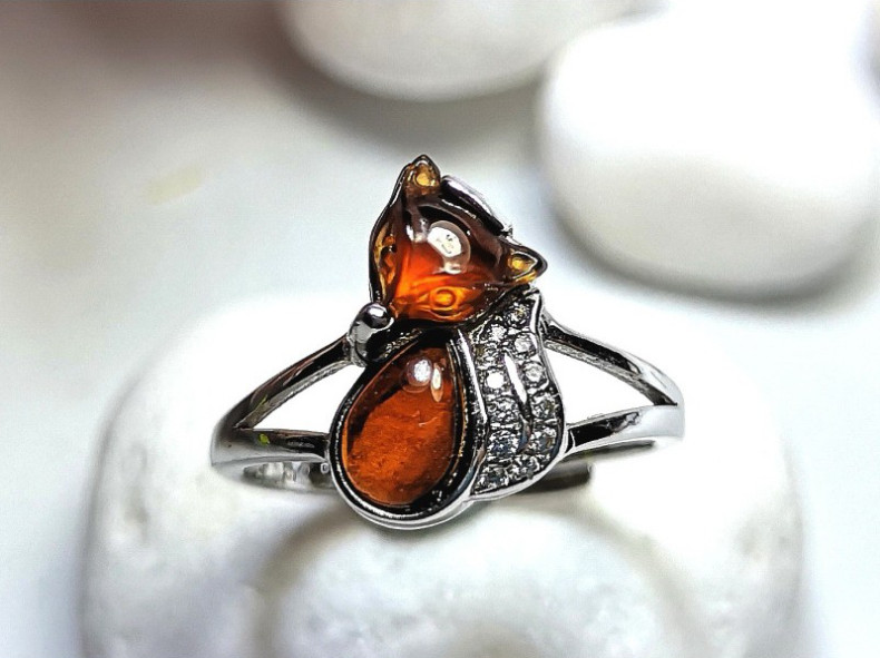 Orange Garnet Fox Crystal Ring 1