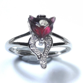 Red Garnet Fox Crystal Ring 2